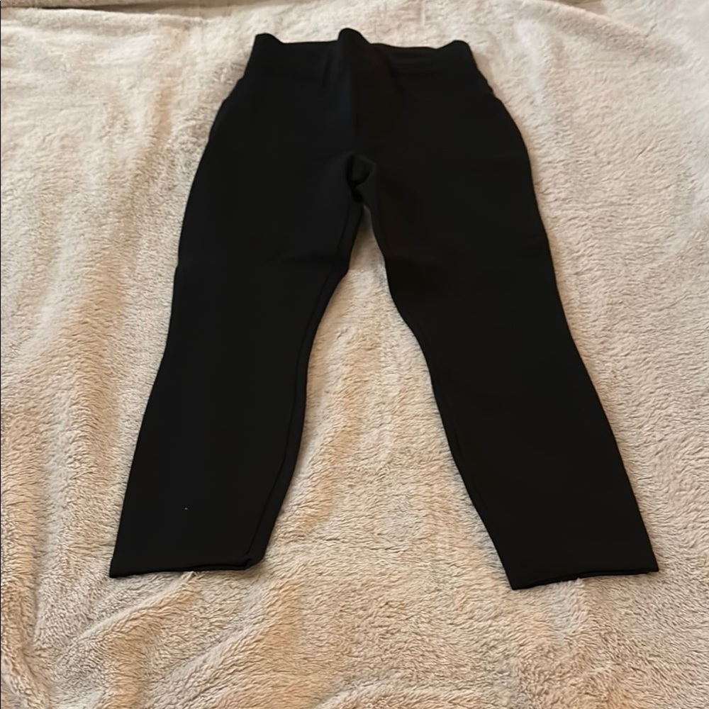 SPANX Black Ankle Cropped Pants with Classic Fit